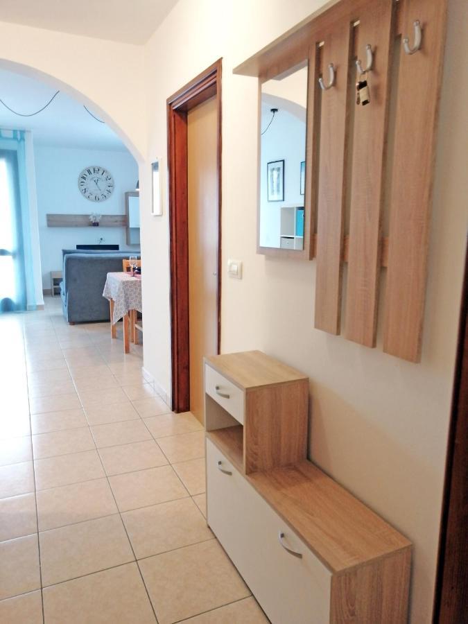 Apartment Layla - Intermezzo With Sea View In Center Of 라벡 외부 사진